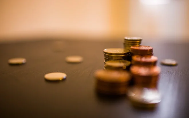 Einkaufsliste erstellen und daran halten - so kannst du Geld sparen